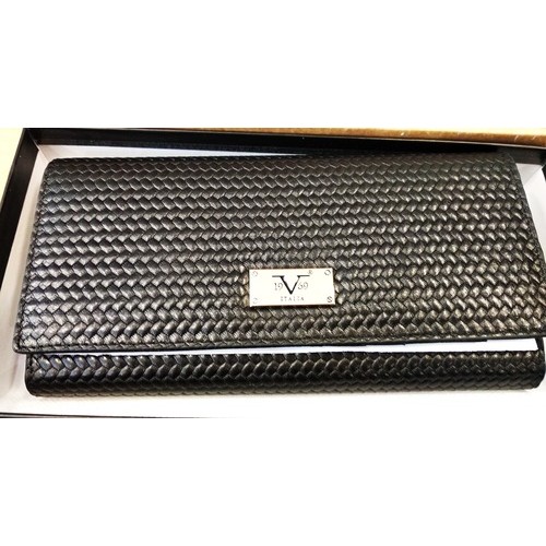 Δερμάτινο Πορτοφόλι VERSACE 19V69 7486